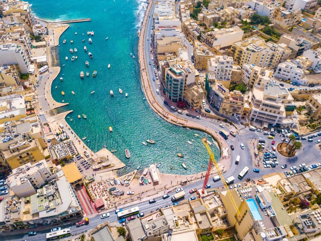 where do expats in malta live