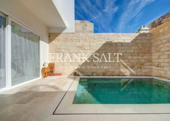 Mosta, Converted Townhouse