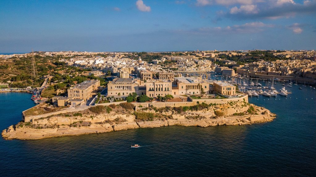 Mudar-se de Portugal para Malta